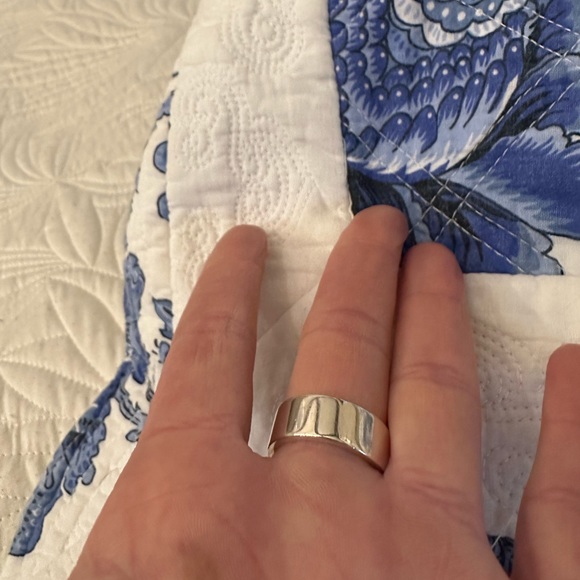 ❌LIKE NEW: GUCCI Sz 7 (US) G Logo Silver 925 Ring - Picture 8 of 13